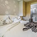 Mobile Luxury Premium-7 By Interhome 펜션 풀라