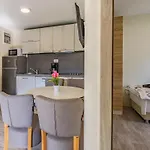 펜션 Mobile Luxury Premium-7 By Interhome *