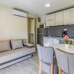 펜션 Mobile Luxury Premium-7 By Interhome